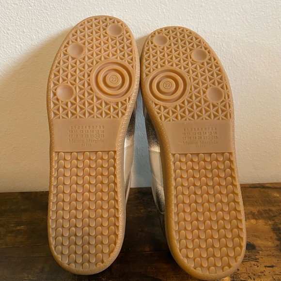 END. x Maison Margiela 22 Replica 'Graffiti’ - Picture 11 of 15